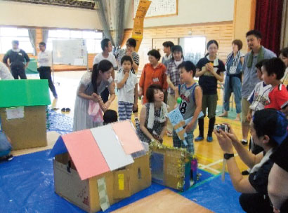 親子体験学習「気持ちの良い家作ろう」